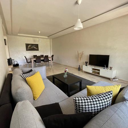 Chic & Cosy Flat Near Airport Lockbox Fast Wifi Apartment Nouaceur Luaran gambar
