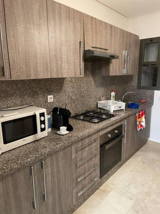 Chic & Cosy Flat Near Airport Lockbox Fast Wifi Apartment Nouaceur Luaran gambar