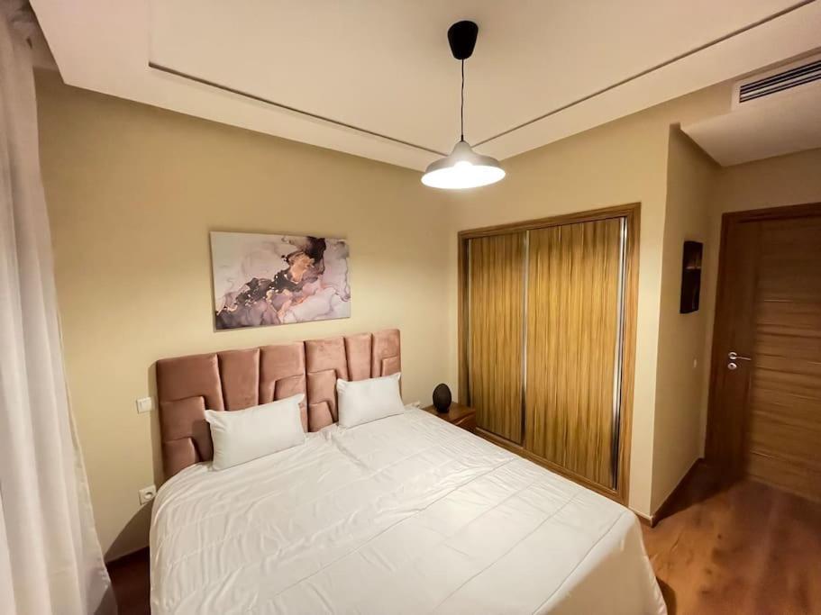 Chic & Cosy Flat Near Airport Lockbox Fast Wifi Apartment Nouaceur Luaran gambar