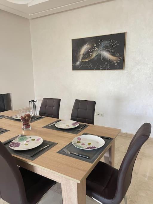 Chic & Cosy Flat Near Airport Lockbox Fast Wifi Apartment Nouaceur Luaran gambar